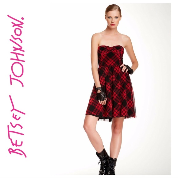 Betsey Johnson Dresses & Skirts - BETSEY JOHNSON PLAID STRAPLESS DRESS NWT SIZE 8